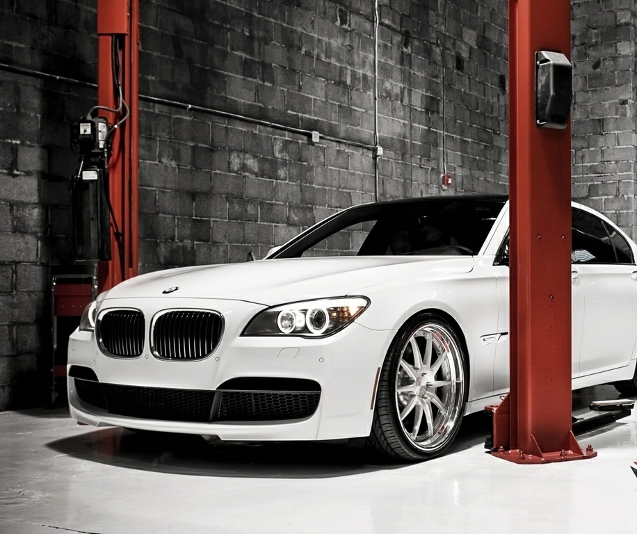 ورشة صيانة مرسيدس بالرياض